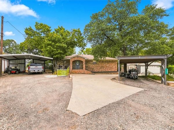 121 County Road 1740a , Clifton, TX 76634