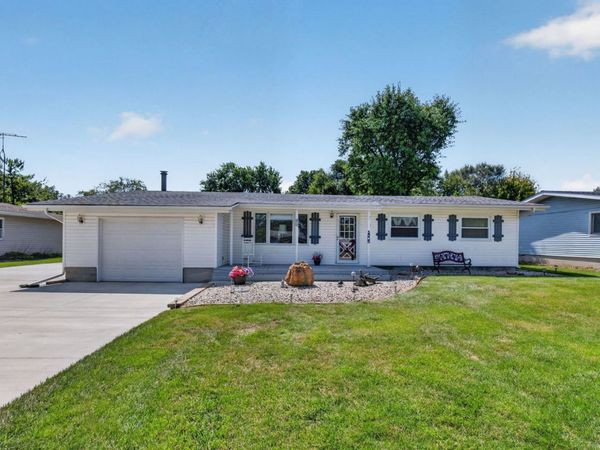1205 E 2nd Street , Coal City, IL 60416