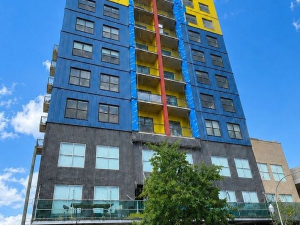 1122 W Catalpa Avenue, Unit 716, Chicago, IL 60640