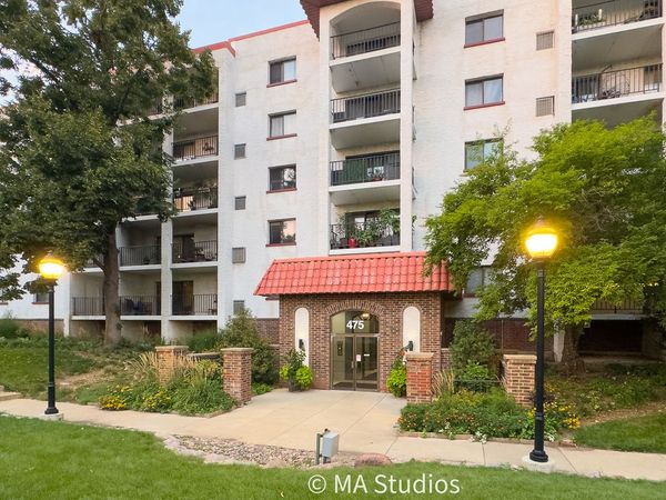 475 PLUM CREEK Drive , Unit 107, Wheeling, IL 60090
