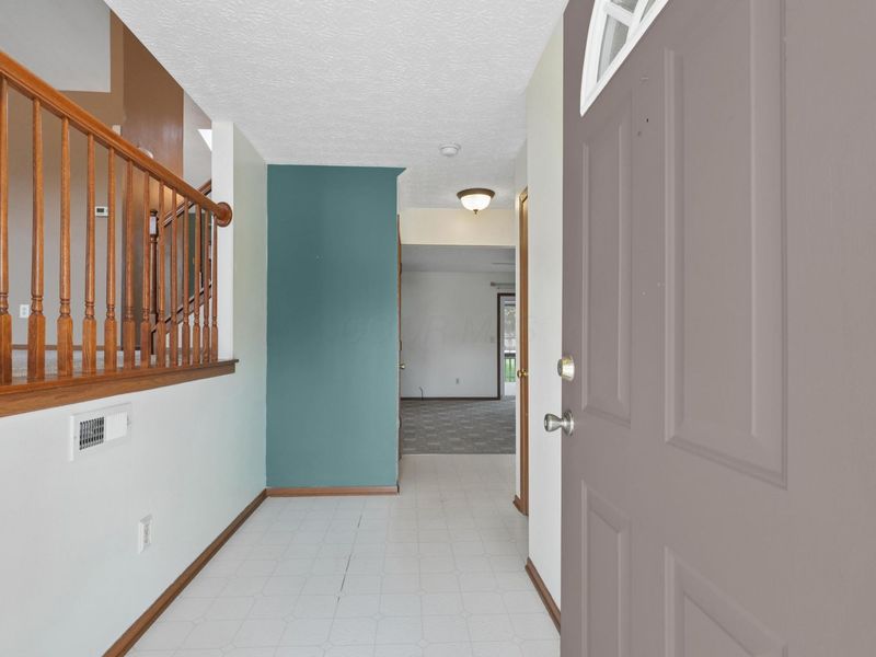7468 Brown Deer Drive, Pickerington, OH 43147 Photo 4
