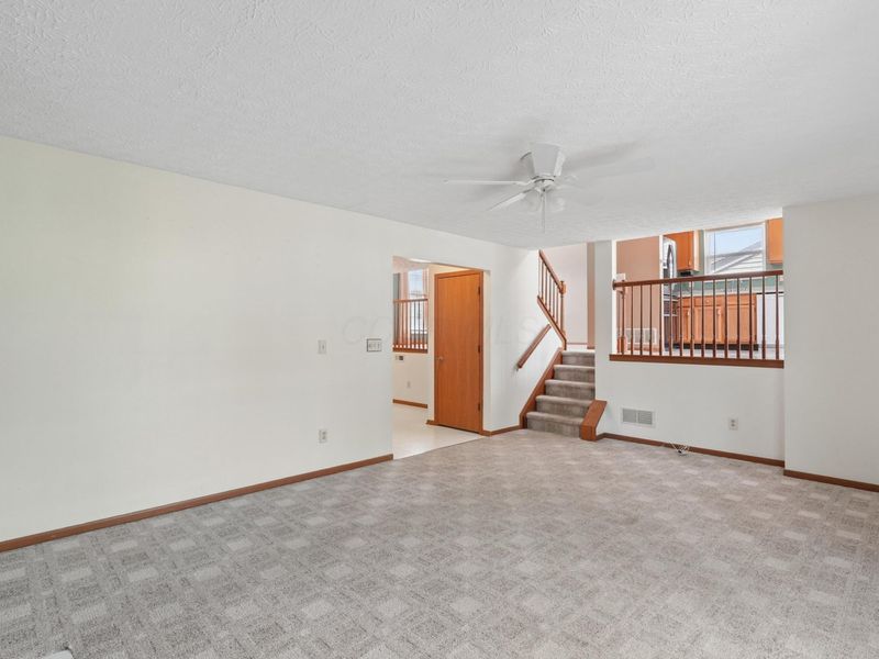 7468 Brown Deer Drive, Pickerington, OH 43147 Photo 6