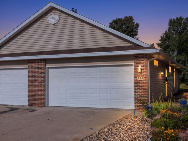715 Kitterman Circle, Norwalk, IA 50211