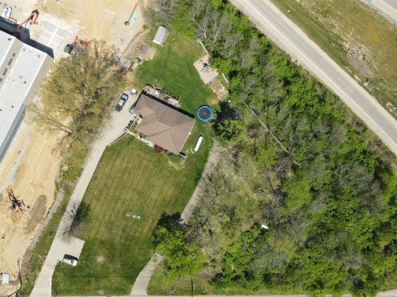 712 W Galbraith Road, Springfield Township, OH 45231 Photo 7