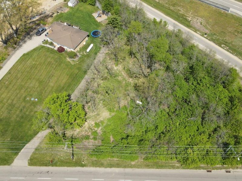 712 W Galbraith Road, Springfield Township, OH 45231 Photo 8