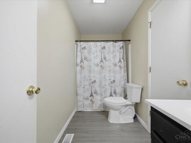 184 Dortmund Drive, Perry Township, OH 45118 Photo 25