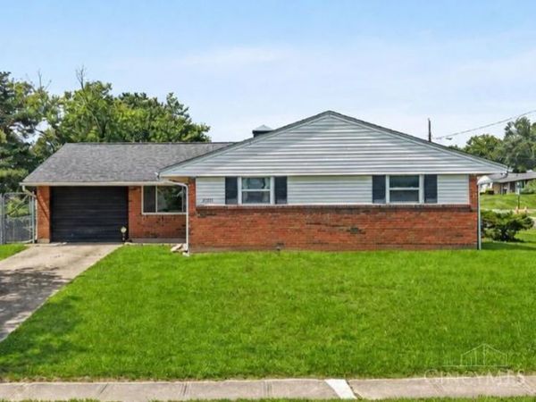 12093 Benadir Road, Springdale, OH 45246