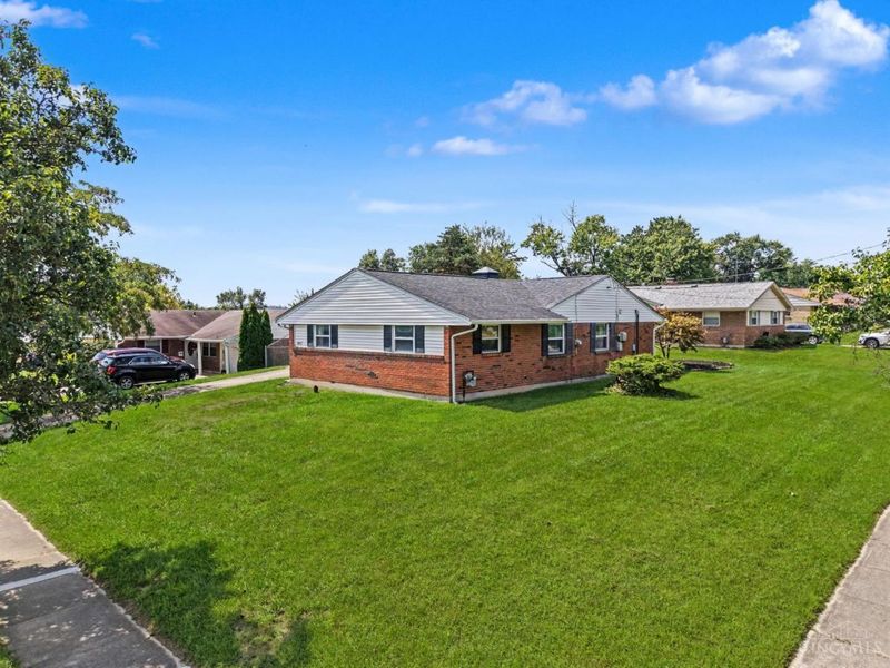 12093 Benadir Road, Springdale, OH 45246 Photo 24