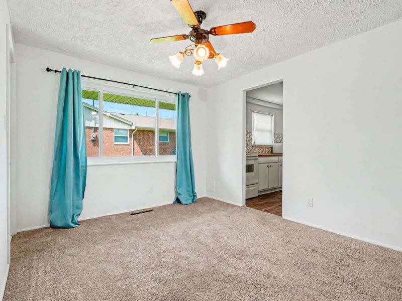 12093 Benadir Road, Springdale, OH 45246 Photo 5