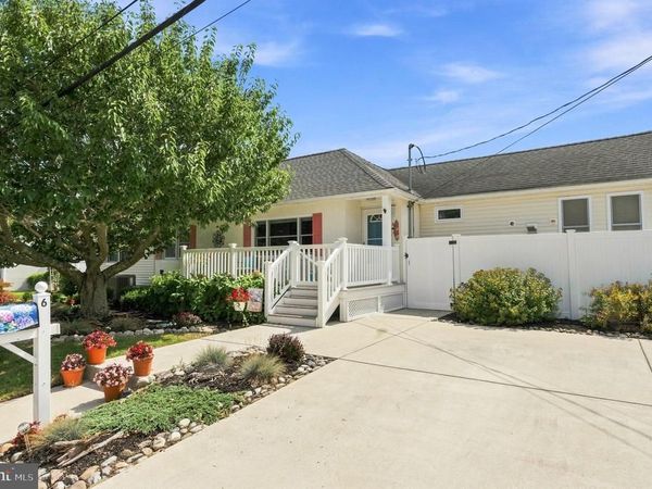 6 DRUMBED ROAD W, VILLAS, NJ 08251