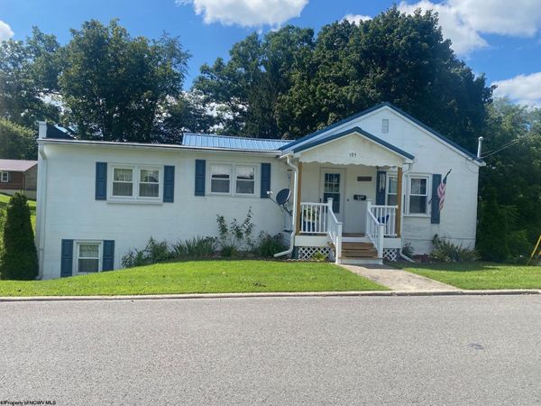 105 Pleasant Avenue, Elkins, WV 26241