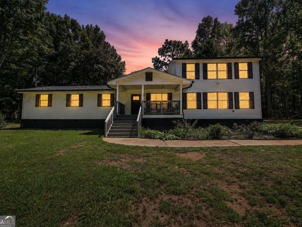 727 Tanners Bridge Circle, Bethlehem, GA 30620
