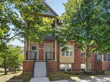 27935 Hopkins Drive, Novi, Mi 48377