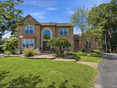 39790 Foxway Court, Northville Township, Mi 48167