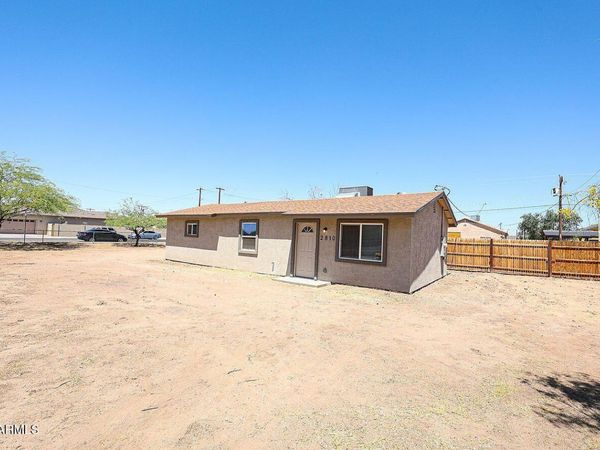 2810 E Roeser Road, Phoenix, AZ 85040