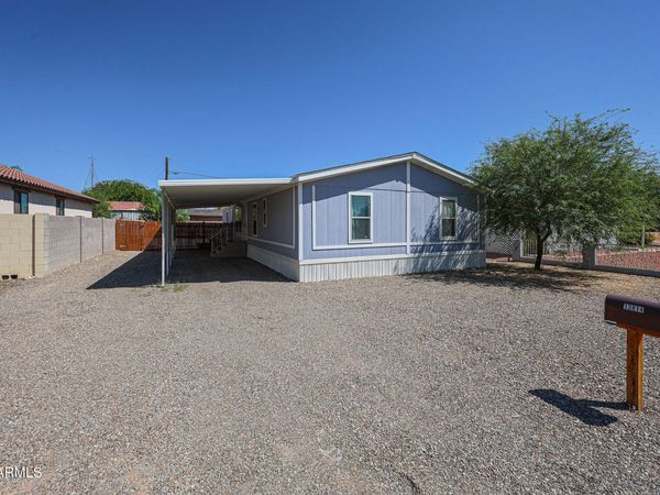 13814 W STELLA Lane, Litchfield Park, AZ 85340