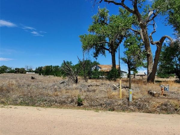 9189 County Rd E , Olney Springs, CO 81062