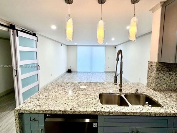 4000 NE 170th St , Unit 207, North Miami Beach, FL 33160