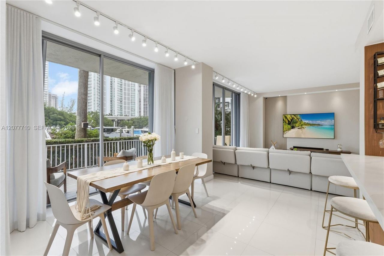 3500 Mystic Pointe Dr , Unit 104, Aventura, FL 33180 Photo