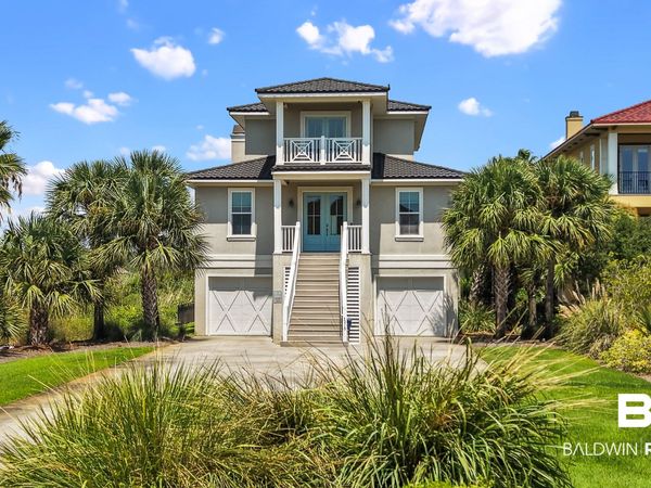 3210 Sand Dollar Ln, Gulf Shores, AL 36542