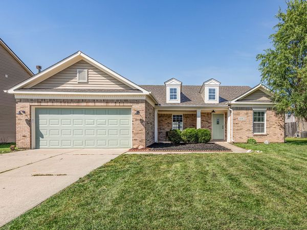 10296 Crooked Stick Drive, Brownsburg, IN 46112