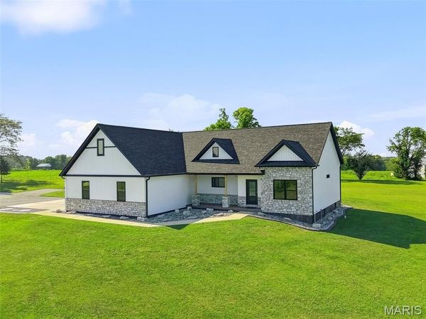 120 White Wildlife Road, Unincorporated, MO 63377