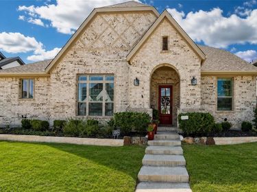 2009 Prairie Holly Lane, Fort Worth, TX 76008