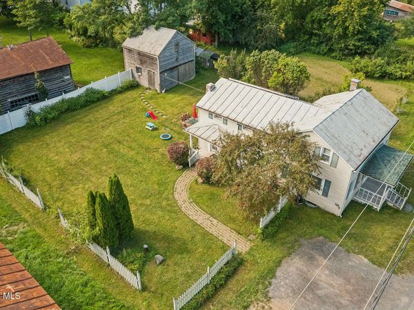 122 School Street, Schoharie, NY 12157