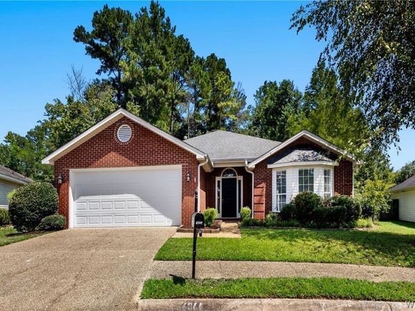 6366 Woodmere Drive, Tuscaloosa, AL 35405