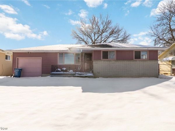 1921 W 30th Street , Lorain, OH 44052