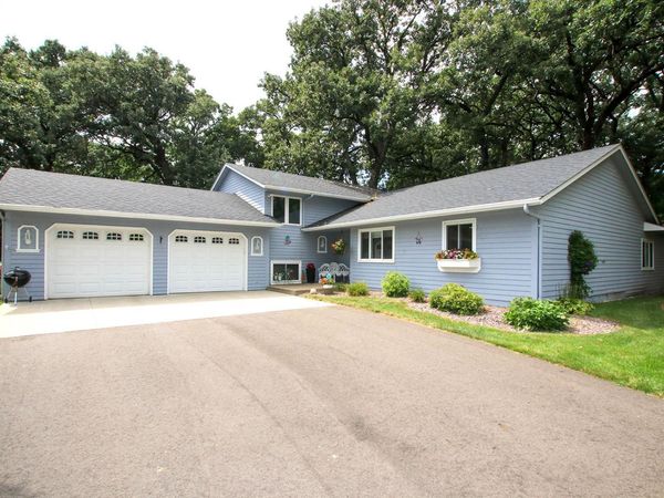 450 School Road NW, Hutchinson, MN 55350