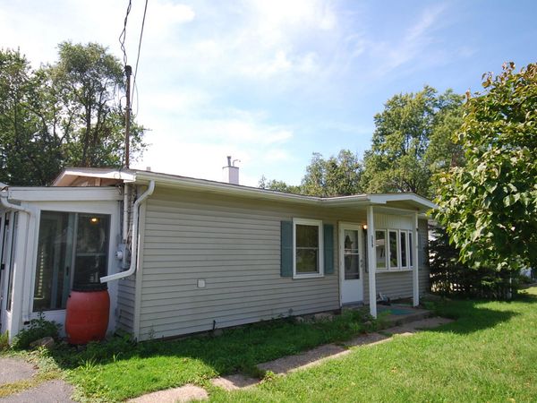 359 Strongbow Trail , Porter, IN 46304