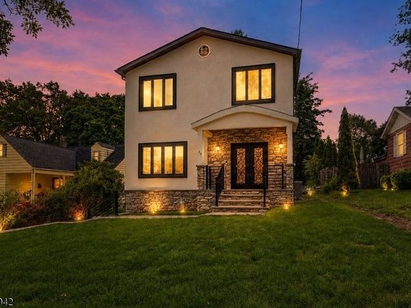 49 Longview Ave, Parsippany-Troy Hills, NJ 07034