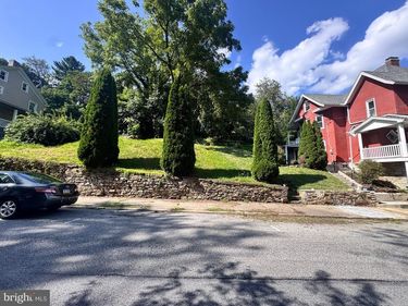 145 MAIN STREET , PARKESBURG, PA 19365