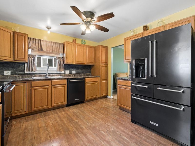 7324 Roshon Avenue, Reynoldsburg, OH 43068 Photo 11