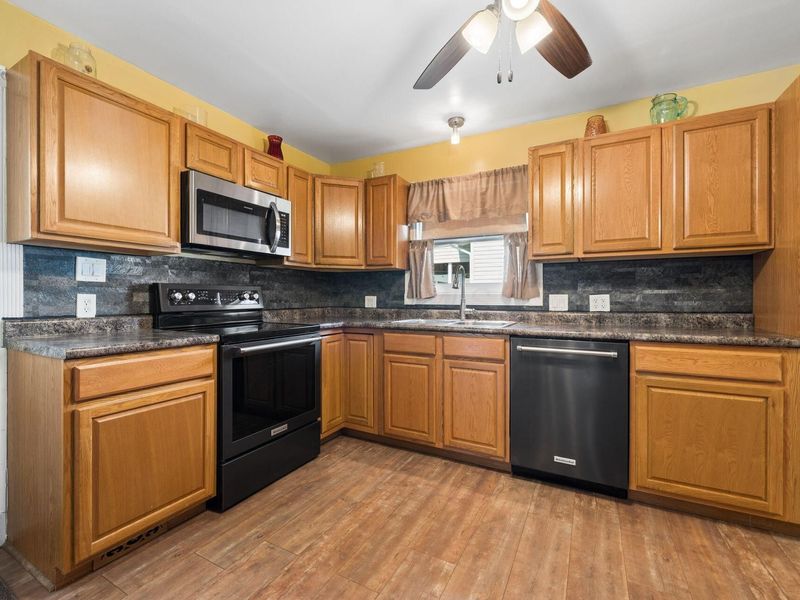 7324 Roshon Avenue, Reynoldsburg, OH 43068 Photo 13