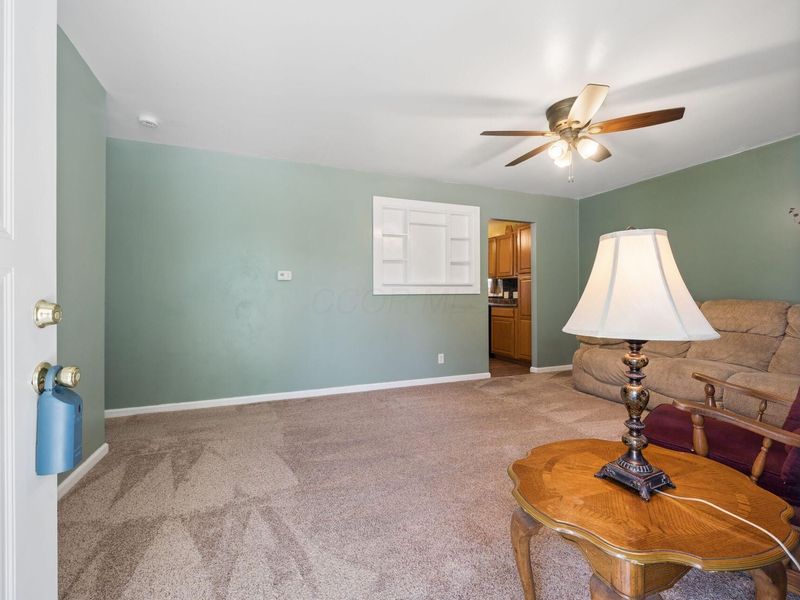 7324 Roshon Avenue, Reynoldsburg, OH 43068 Photo 3