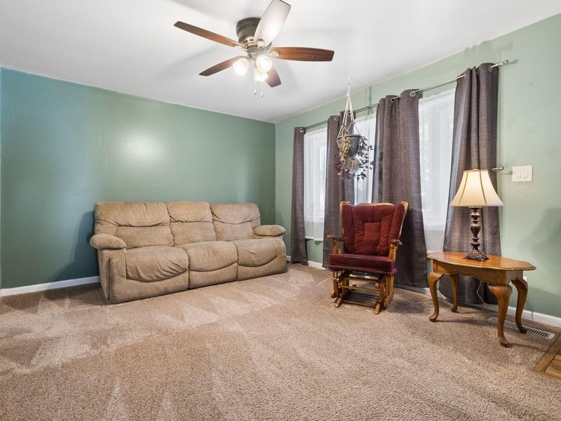 7324 Roshon Avenue, Reynoldsburg, OH 43068 Photo 6