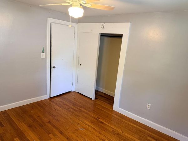 38 Pond St, Billerica, MA 01821