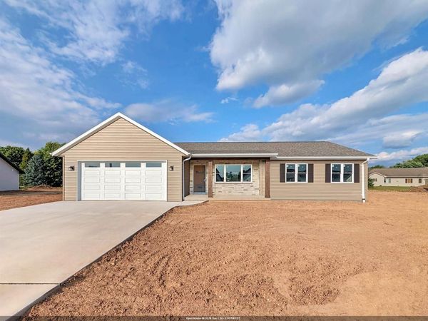 522 RUSTIC RIDGE LANE, Brillion, WI 54110