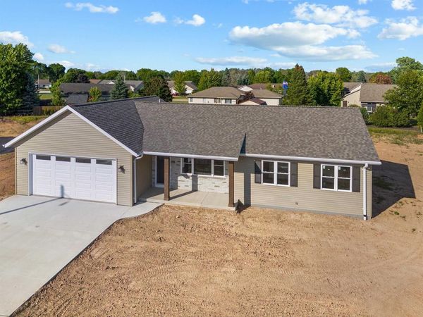 522 RUSTIC RIDGE LANE, Brillion, WI 54110