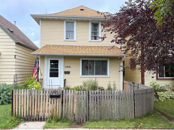 1215 Harrison St, Superior, WI 54880