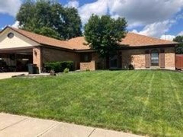 2117 Robinhood Drive, Miamisburg, OH 45342