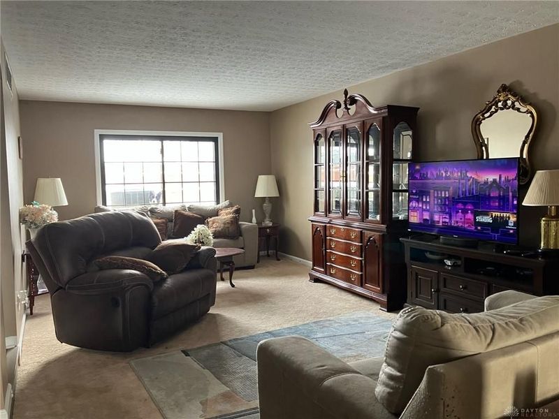 2117 Robinhood Drive, Miamisburg, OH 45342 Photo 13