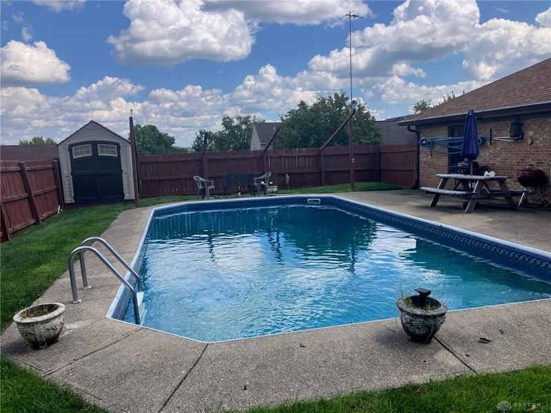 2117 Robinhood Drive, Miamisburg, OH 45342 Photo 3