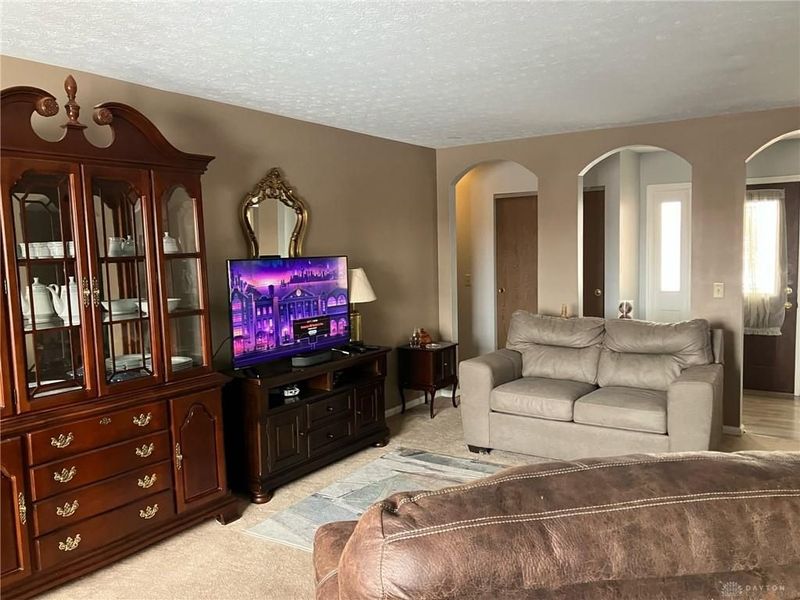 2117 Robinhood Drive, Miamisburg, OH 45342 Photo 8