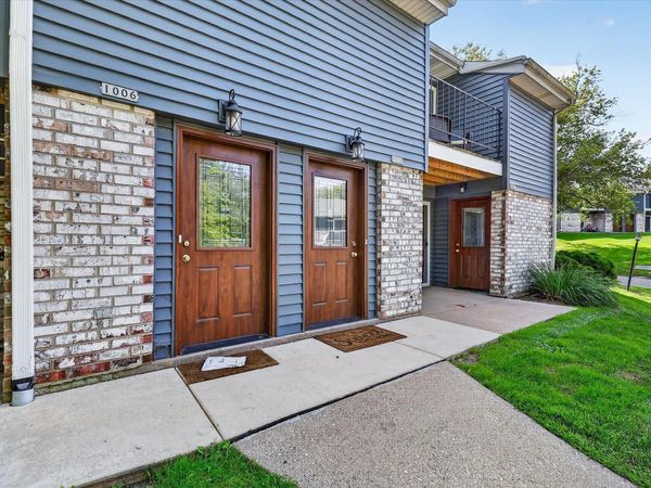 1008 Whispering Pines Way, Unit 1008, Fitchburg, WI 53713