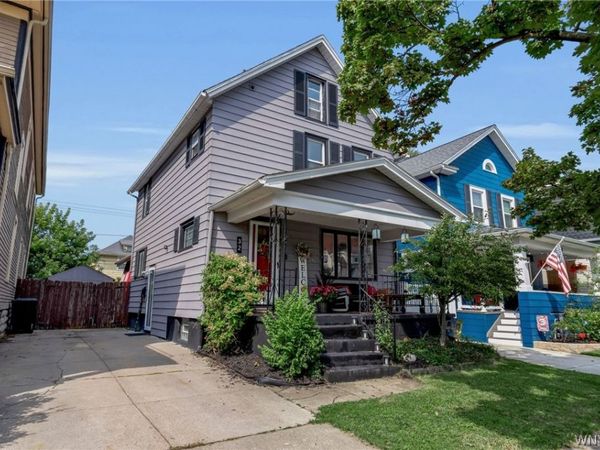 32 Warren Avenue , Kenmore, NY 14217