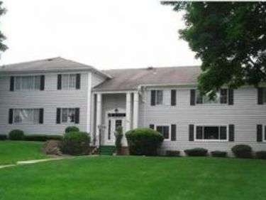 24 Colonial Parkway, Unit F, Pittsford, NY 14534