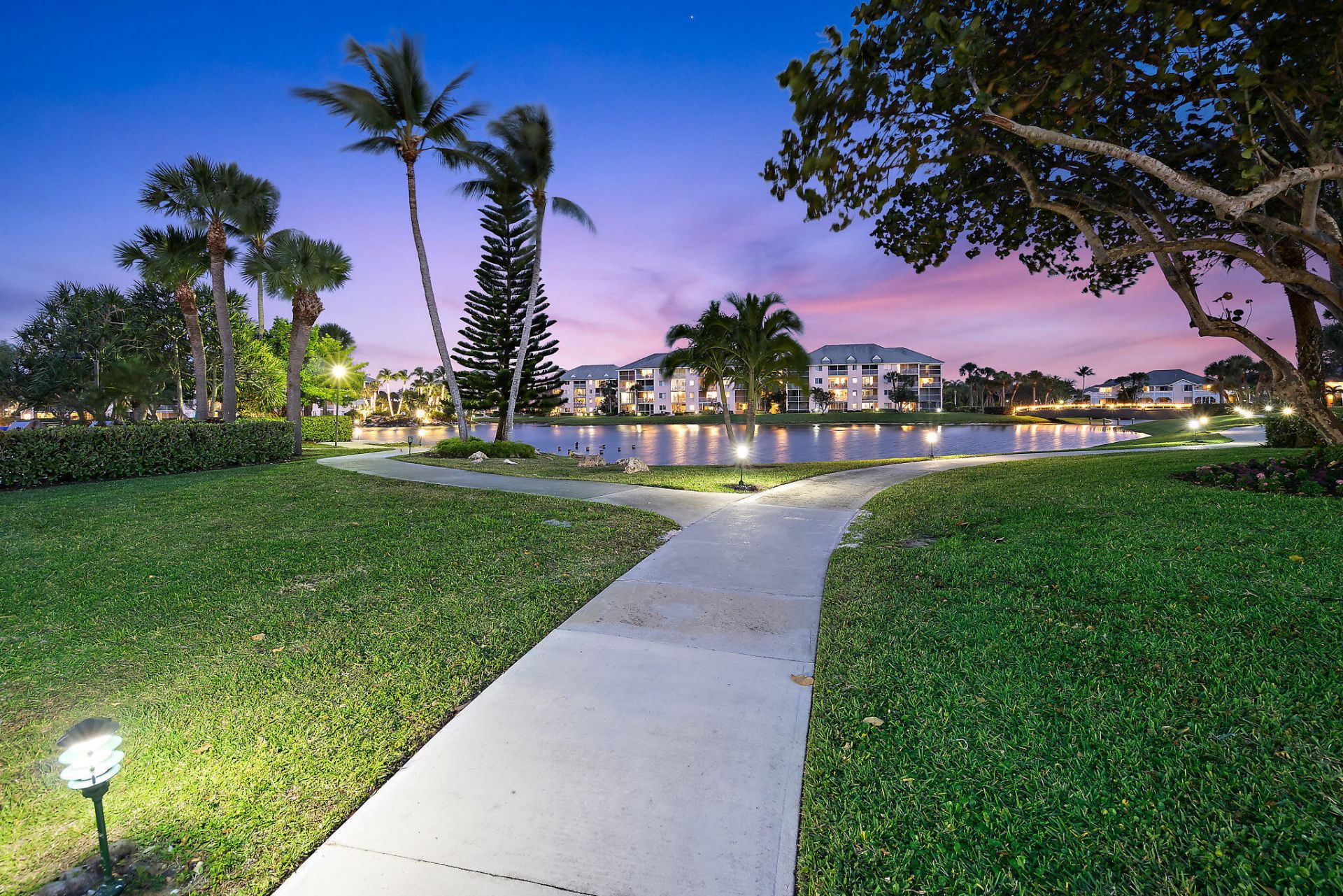 353 S Us Hwy 1, Unit c203, Jupiter, FL 33477 Photo